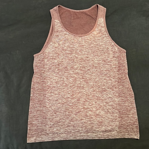 Lululemon Metalvent Tank Size Large, Color: Plum - Picture 1 of 2